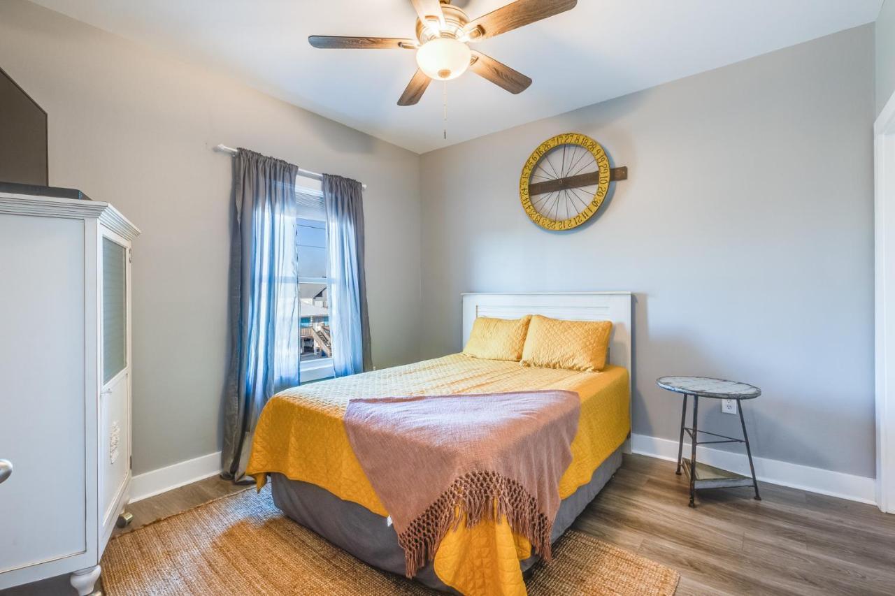 Modern, 3 Bedroom Private House Within Walking Distance To The Beach! Gulf Shores Exterior foto