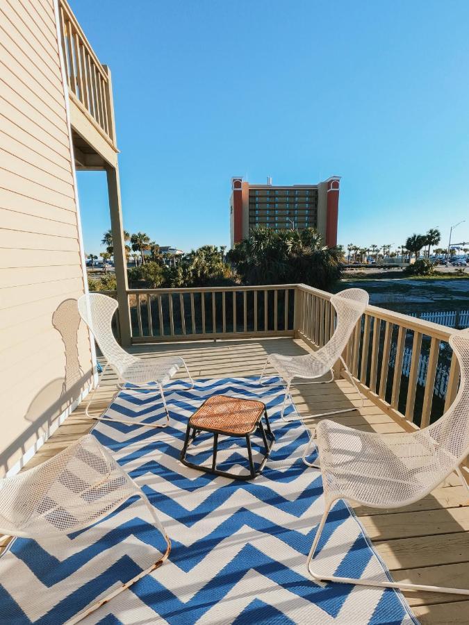 Modern, 3 Bedroom Private House Within Walking Distance To The Beach! Gulf Shores Exterior foto